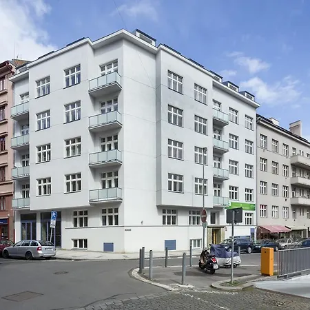 Premier Near The Castle Apartment *