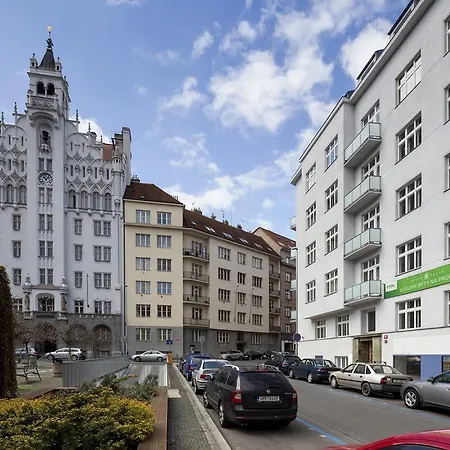 Premier Near The Castle Apartment *